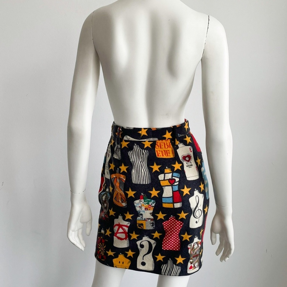 Moschino Vintage Black “No Racism” Iconic Print Mini Skirt - Picture 2 of 11